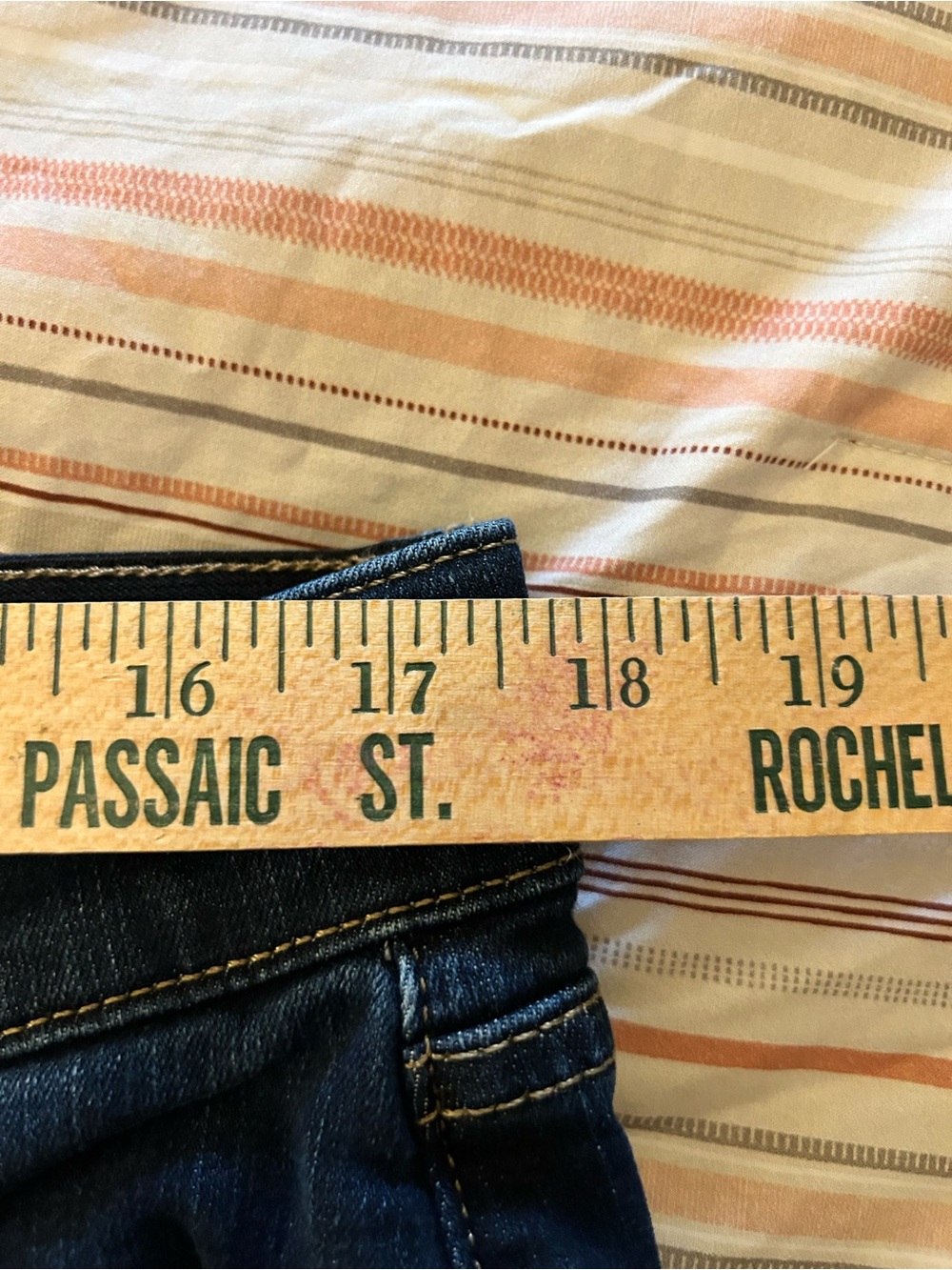 Jeans Subcategory Identification - Picture 4 of 7